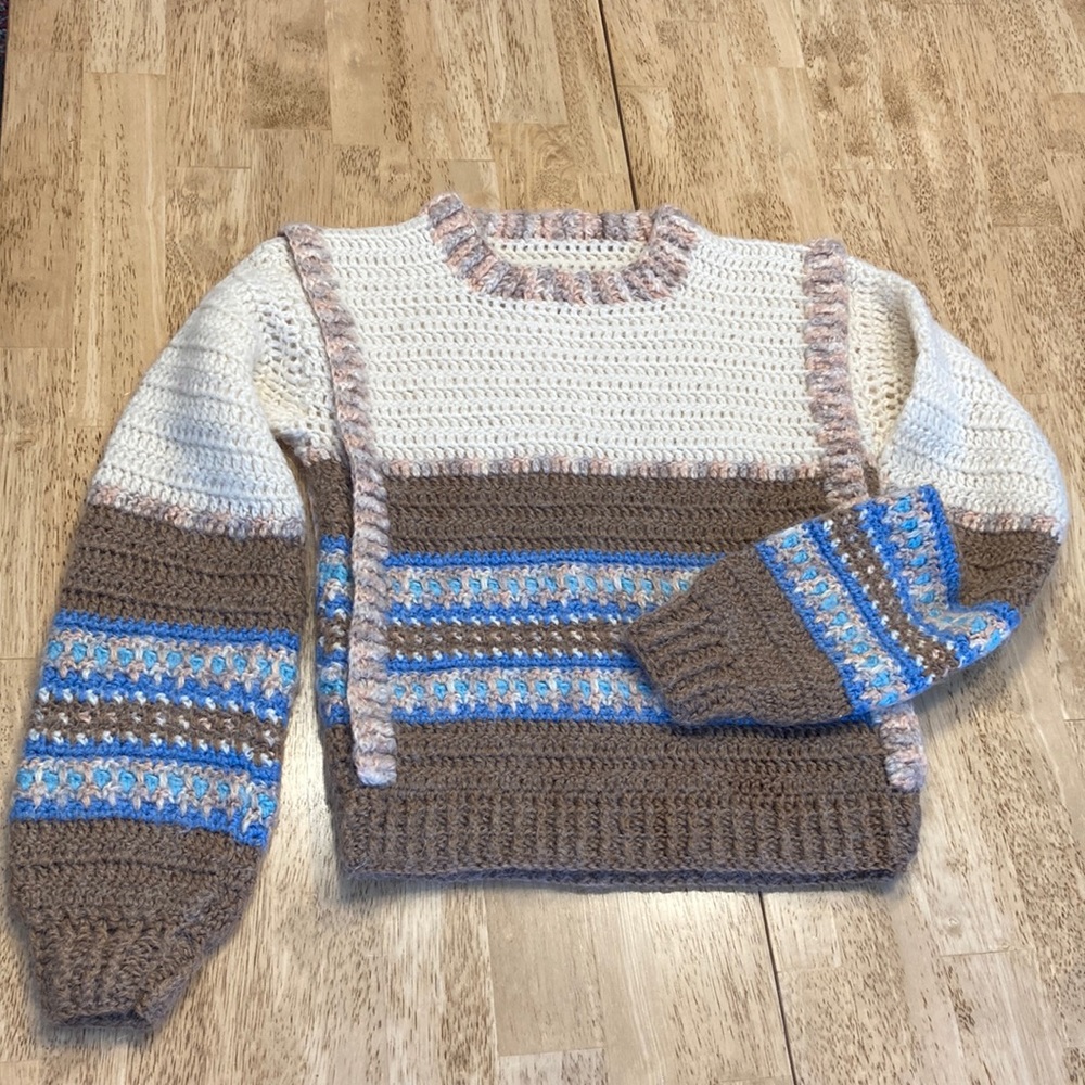 Stunning vintage handmade sweater